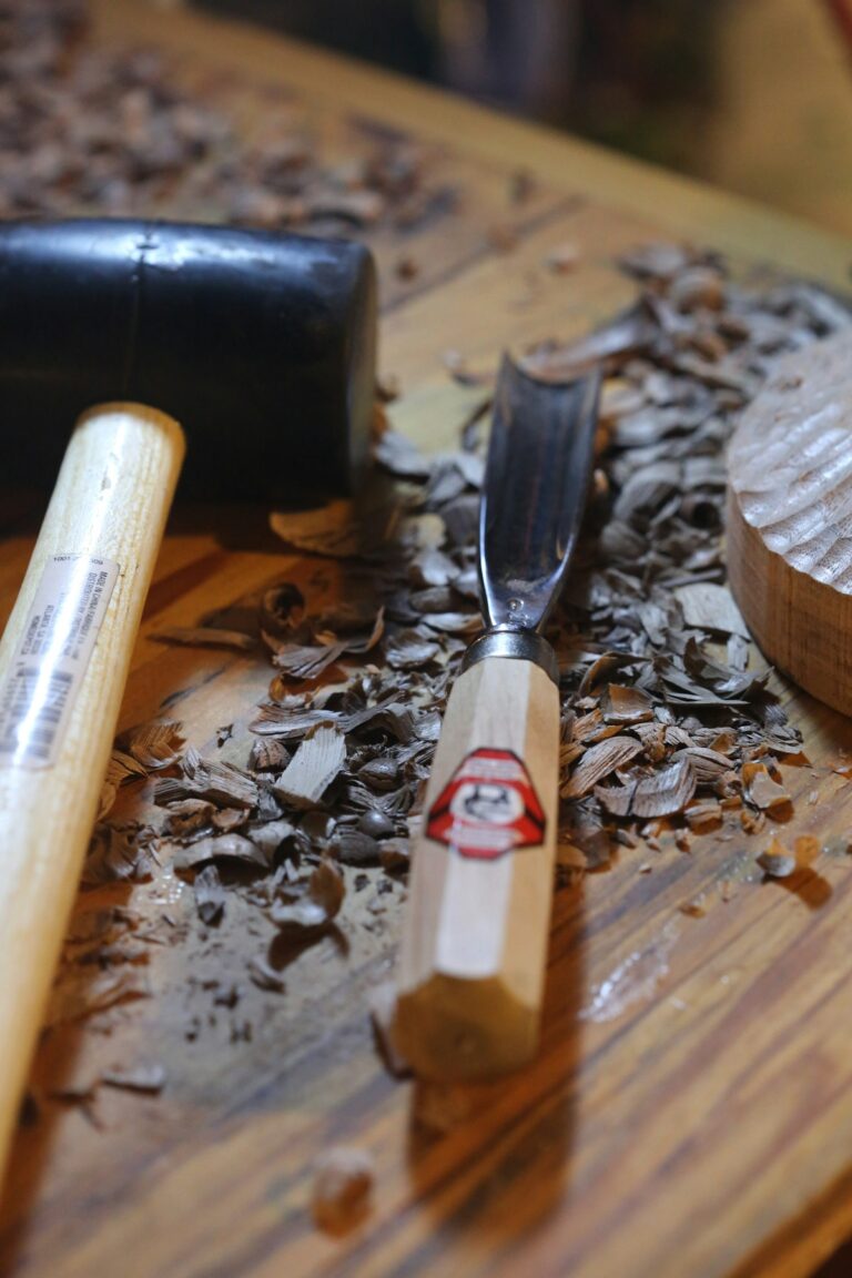 Herramientas eléctricas de carpintero: guía para madera y ebanistería